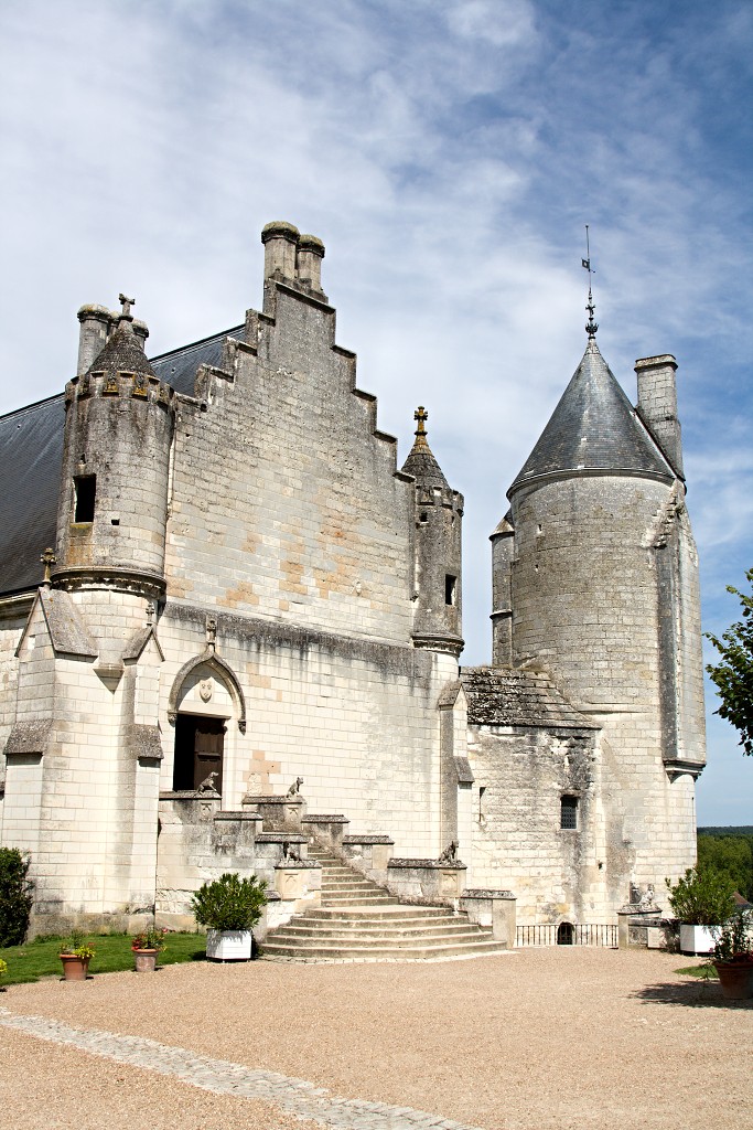 loches frankrijk france Indre-et-Loire indre loire kasteel chateau erfgoed abdij kerk